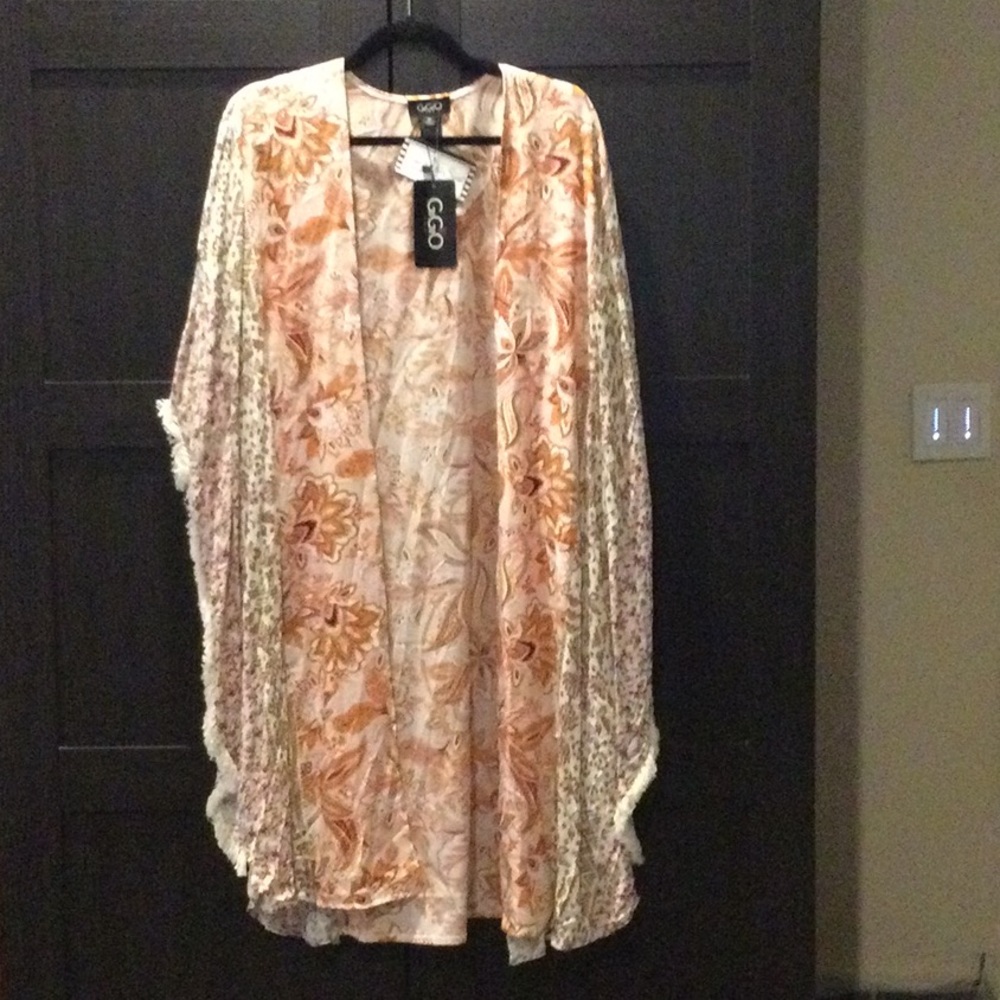 NWT GiGiO Fringed Peach/Brow Lg & Sm Floral Kimono